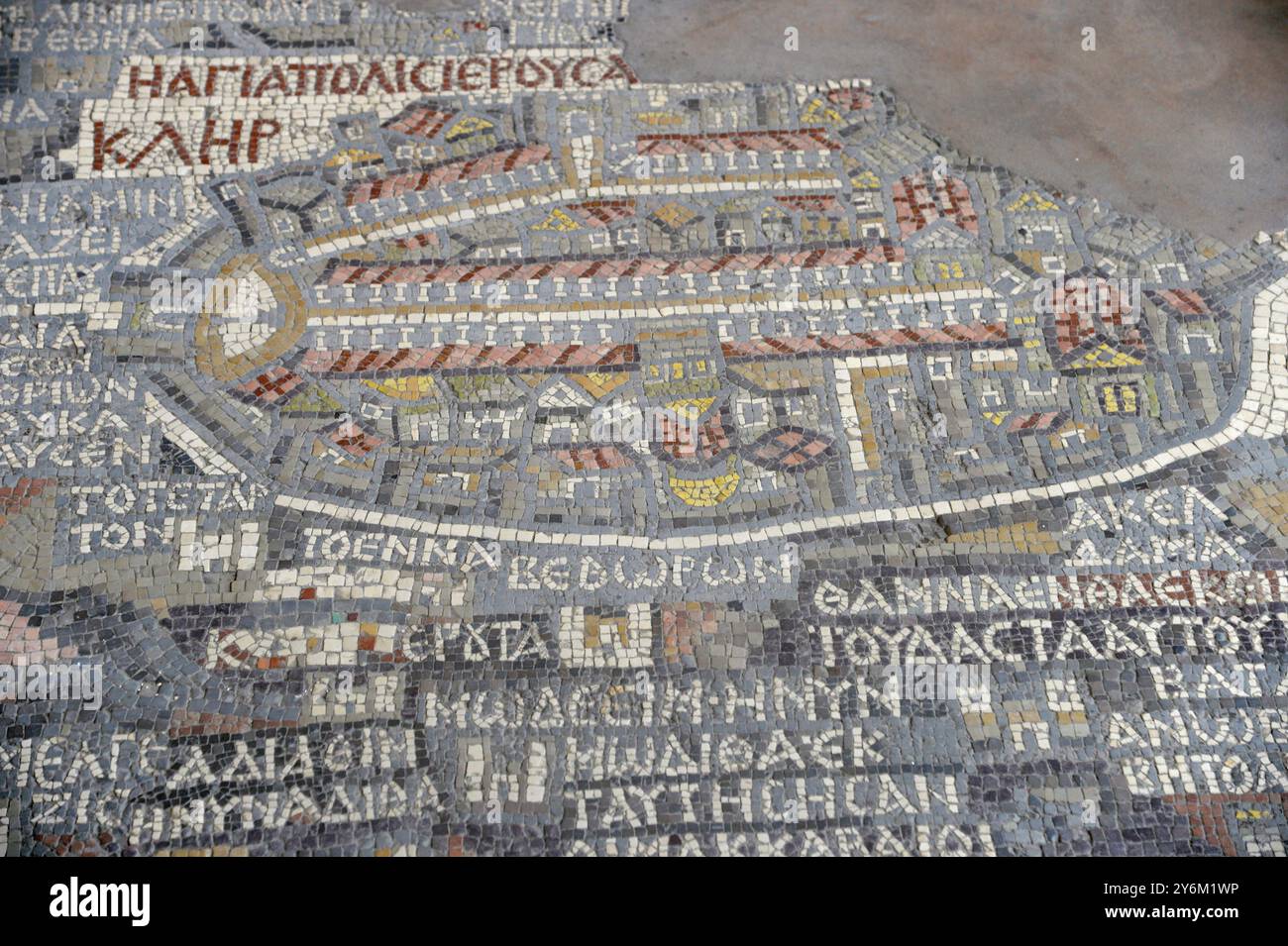 Giordania, Medio Oriente, mosaico di madaba, mosaico nella Chiesa di San Giorgio a Madaba, nota per essere la più antica rappresentazione cartografica di Gerusalemme Foto Stock