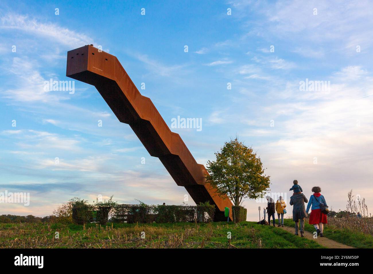 Belgio, Brabante fiammingo, Tielt-Winge, Vlooybergtoren, torre di osservazione a forma di scala, ingegnere Yves Willems Foto Stock