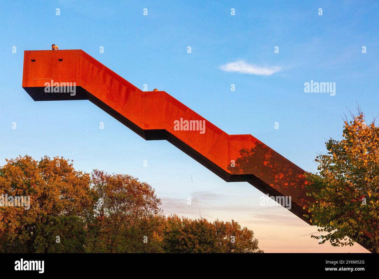 Belgio, Brabante fiammingo, Tielt-Winge, Vlooybergtoren, torre di osservazione a forma di scala, ingegnere Yves Willems Foto Stock