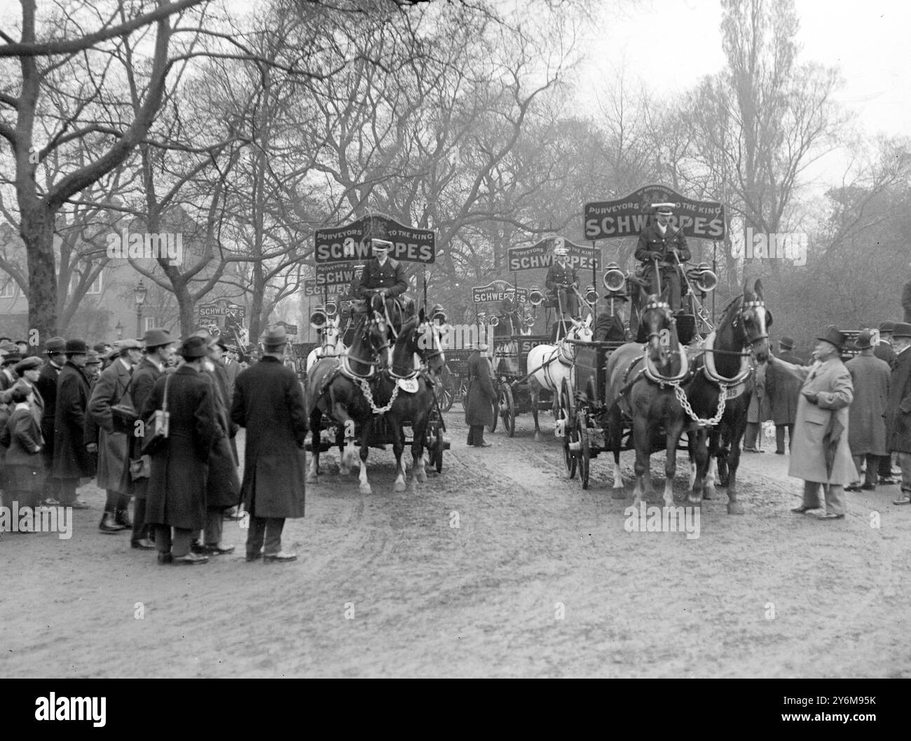 Van Horse Parade nel Regent's Park, 1920. Schweppes. 10 aprile 1920 Foto Stock