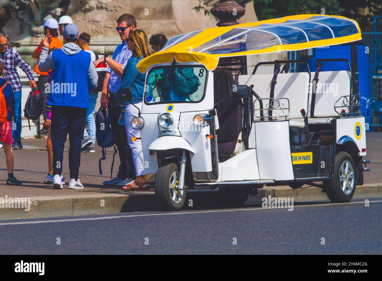 Francia, Parigi, Tuk Tuk per le strade della capitale Foto Stock