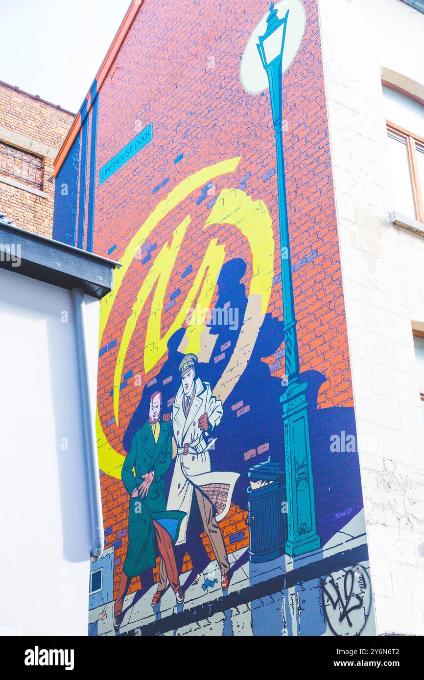 Belgio, Bruxelles, affresco delle avventure di Black e Mortimer. Rue du Temple. Foto Stock
