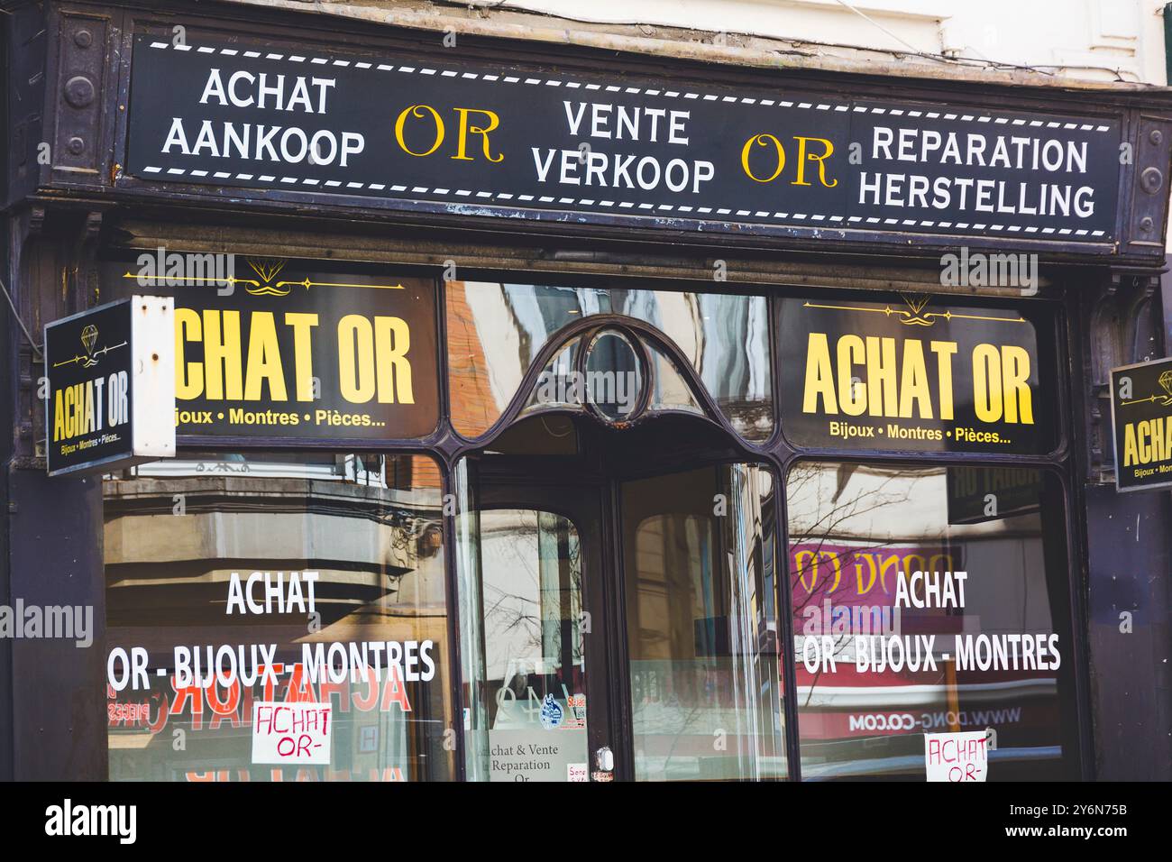 Belgio, Bruxelles, compravendita di oro nel settore del mercato azionario Foto Stock