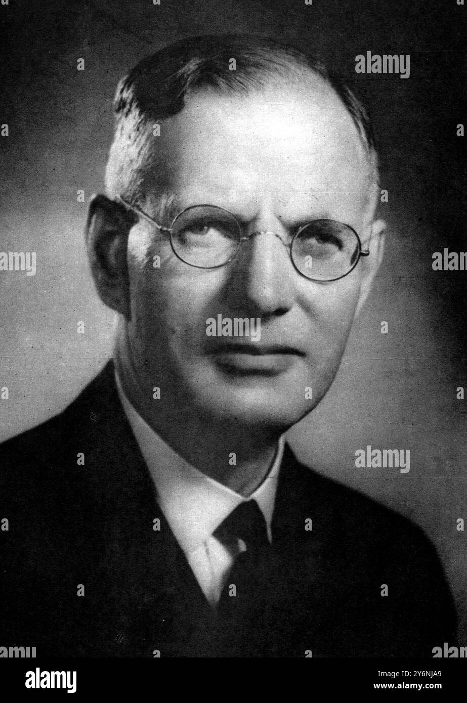 John Curtin primo ministro del Commonwealth d'Australia dal 1941 morto il 5 luglio 1945 ©2004 Topfoto Curtin, politico australiano John Joseph; leader del Partito Laburista 1934-1945; primo ministro dell'Australia 1941-1945  1885-1945 Foto Stock