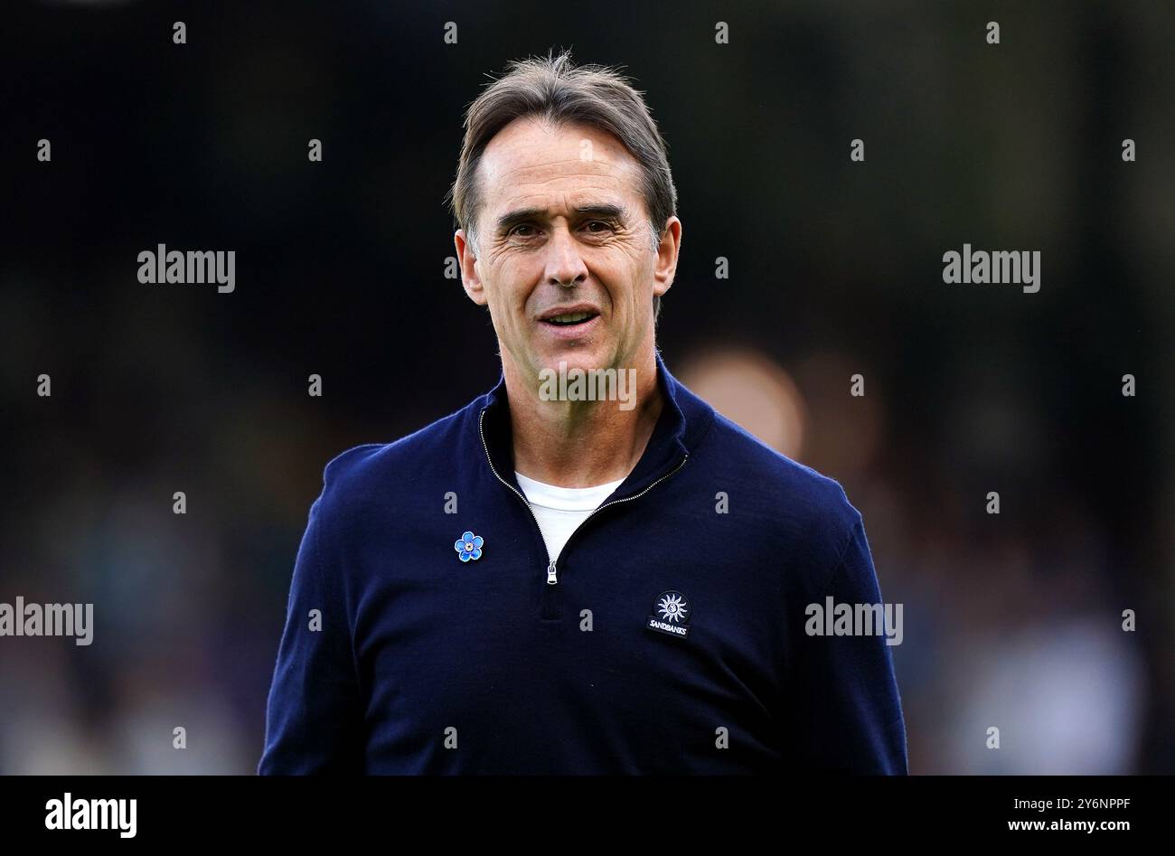 Foto del file datata 14-09-2024 del capo del West Ham Julen Lopetegui che è alle stampelle dopo essersi infortunato in linea di contatto durante la dolorosa sconfitta della Carabao Cup a Liverpool. Data di pubblicazione: Giovedì 26 settembre 2024. Foto Stock