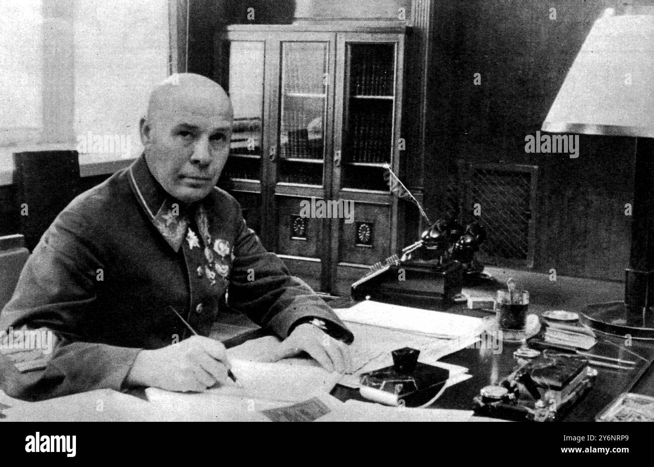 Comandante supremo delle armate rosse: 46 anni maresciallo Bessarabian dell'Unione Sovietica Timoshenko, che è succeduto a M Voroshilov lo scorso anno come Commissario dei popoli della difesa. Fu un coscritto zarista durante la grande Guerra Foto Stock