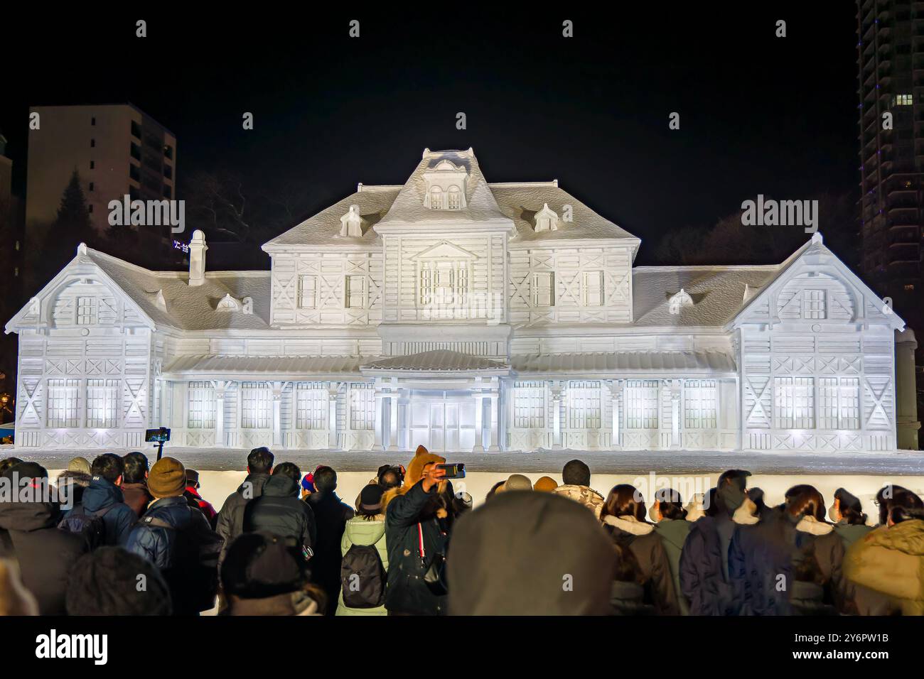 Sculture di neve e arte del ghiaccio al Sapporo Snow Festival sull'isola giapponese di Hokkaido Foto Stock