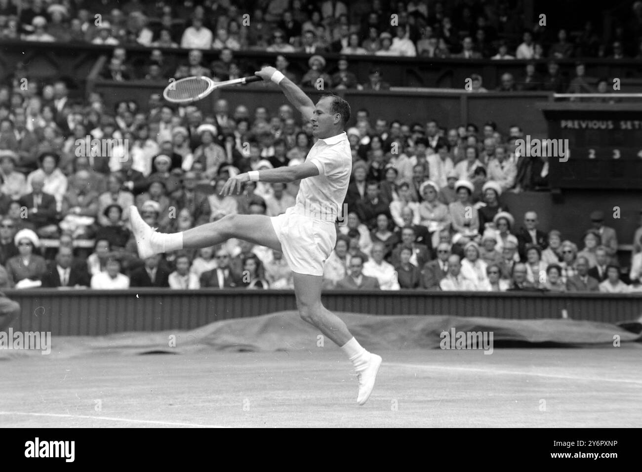 JOHN FRASER TENNISTA IN AZIONE / ; 4 LUGLIO 1962 Foto Stock