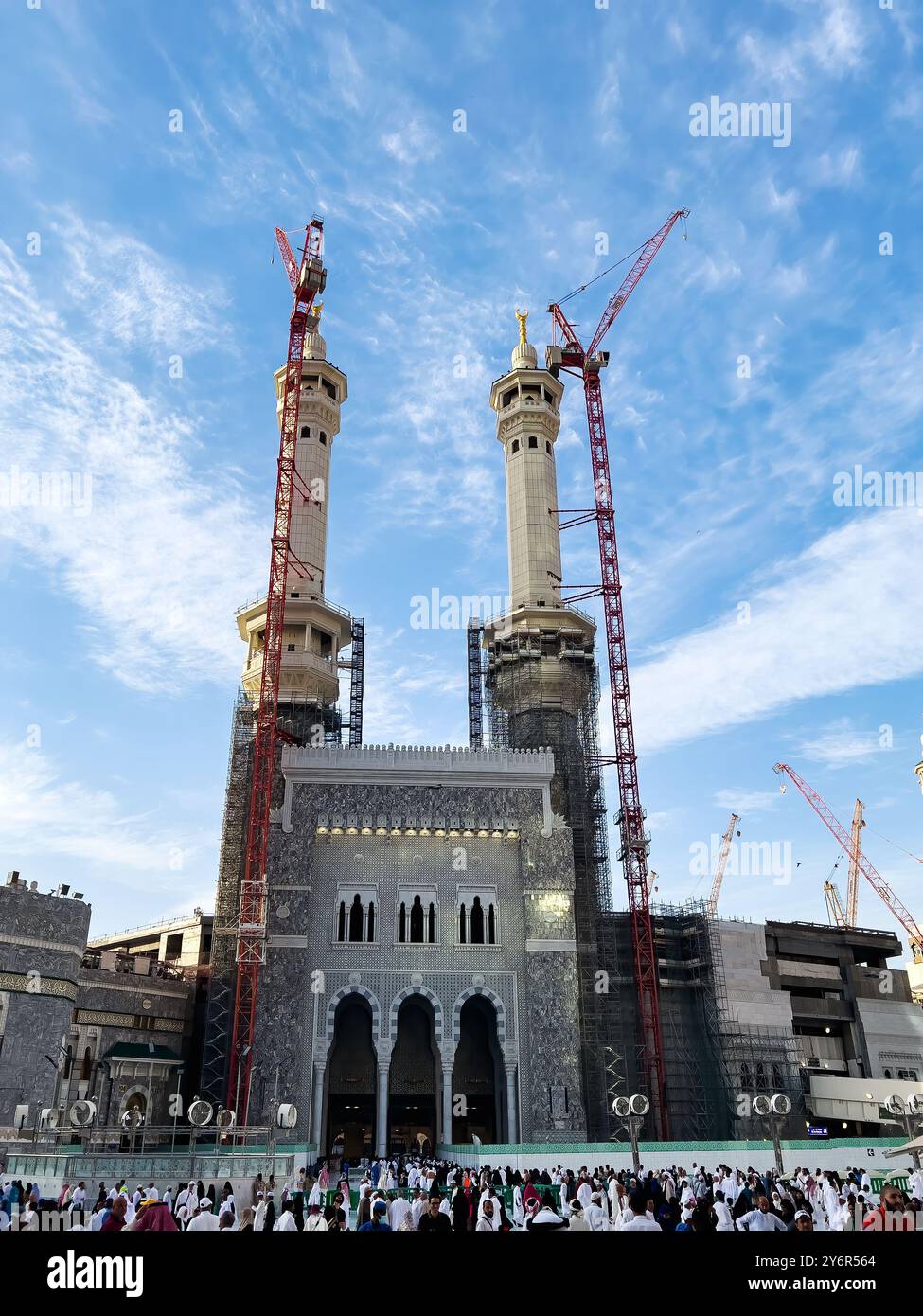 Ingresso principale della Sacra Masjid al Haram nella Mecca, Arabia Saudita. Dal 17 al 2024 maggio. Foto Stock