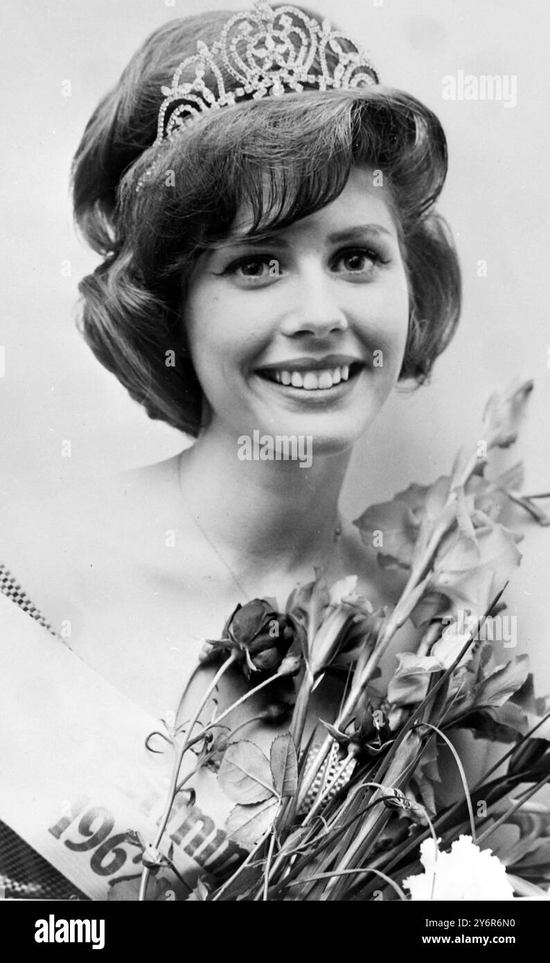 CONCORSO BEAUTY GUDRUN BARNADOTTIR G MISS ISLANDA; 15 MAGGIO 1962 Foto Stock