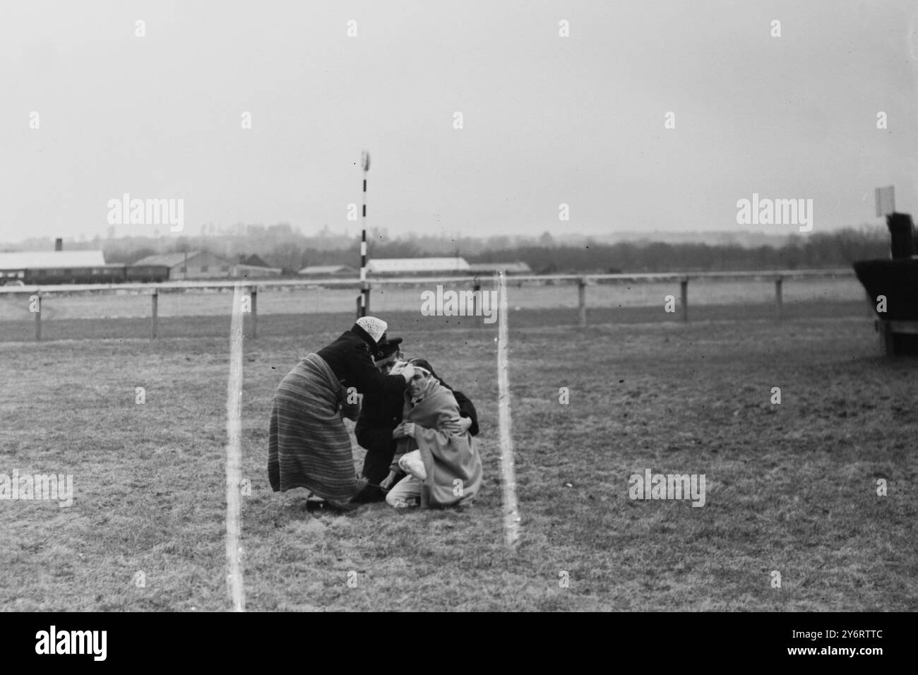 KELLY E F JOCKEY CADE SU THATILLDO / 15 FEBBRAIO 1962 Foto Stock