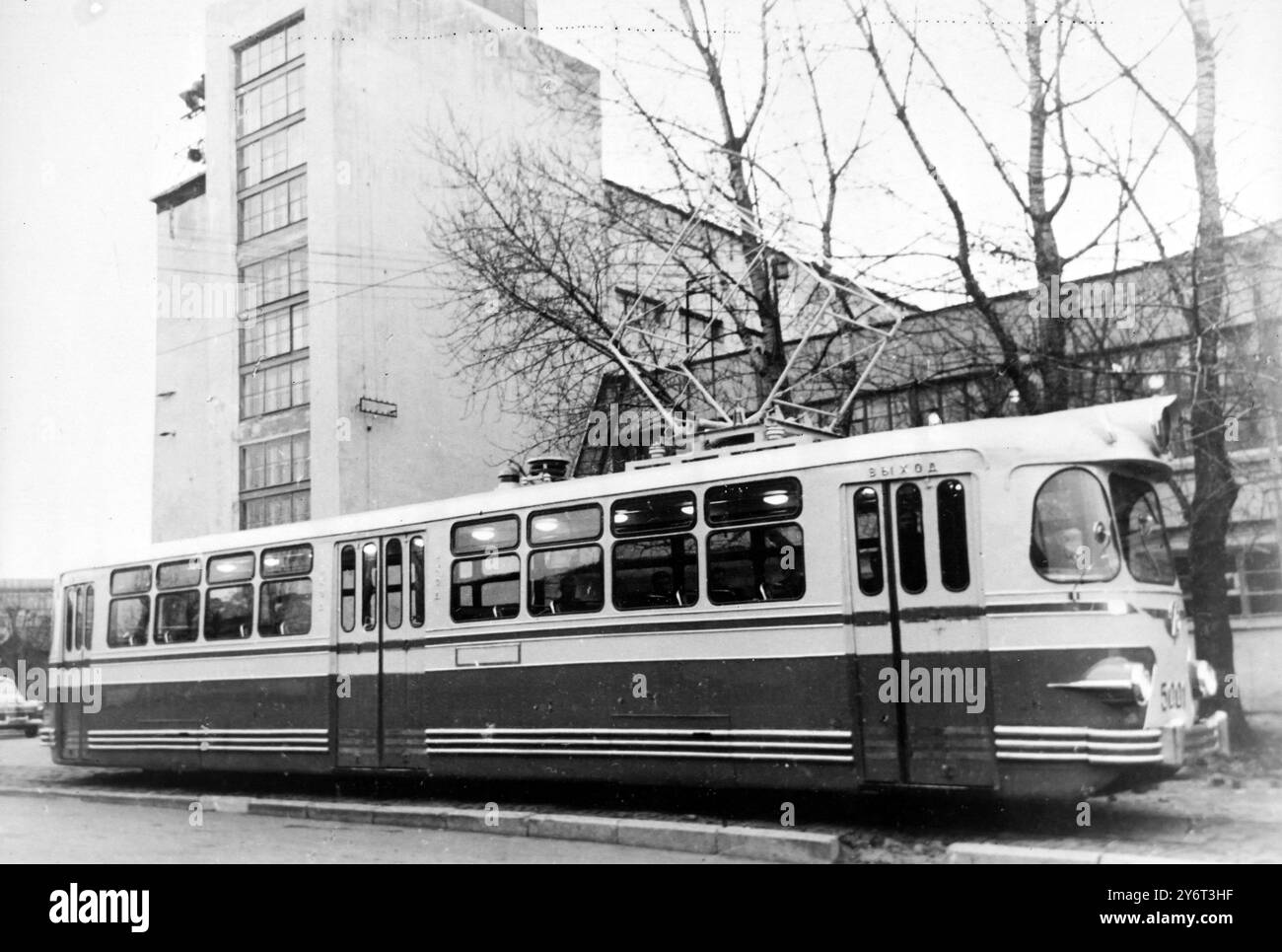 LENINGRADO 1° TRAM ELETTRICO A PIANO SINGOLO 18 GENNAIO 1962 Foto Stock