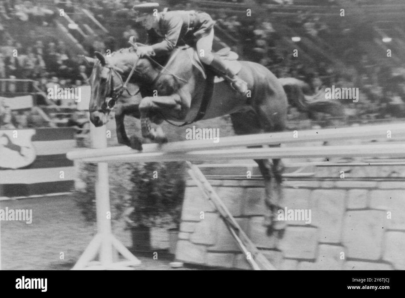 SPETTACOLI IPPICI DALY LT SUL LOCH GARMAN SALTA IL 19 OTTOBRE 1961 Foto Stock