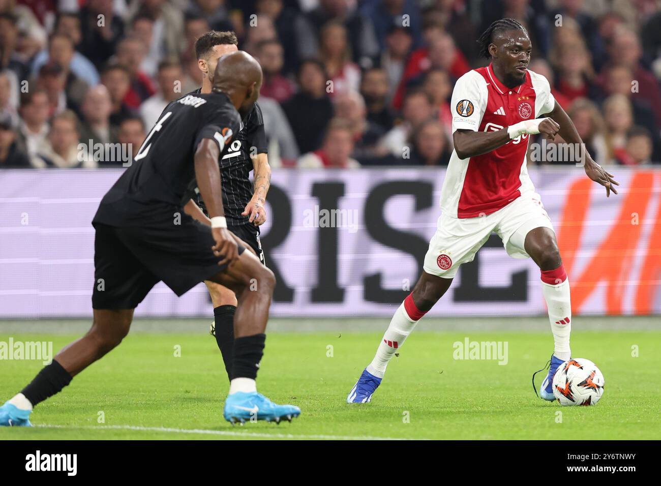 Amsterdam, Paesi Bassi. 26 settembre 2024. AMSTERDAM, PAESI BASSI - SETTEMBRE 26: Durante la fase MD1 della UEFA Europa League 2024/25 tra AFC Ajax e Besiktas JK alla Johan Cruijff Arena il 26 settembre 2024 ad Amsterdam, Paesi Bassi. (Foto di Peter Lous/Orange Pictures) credito: Orange Pics BV/Alamy Live News Foto Stock