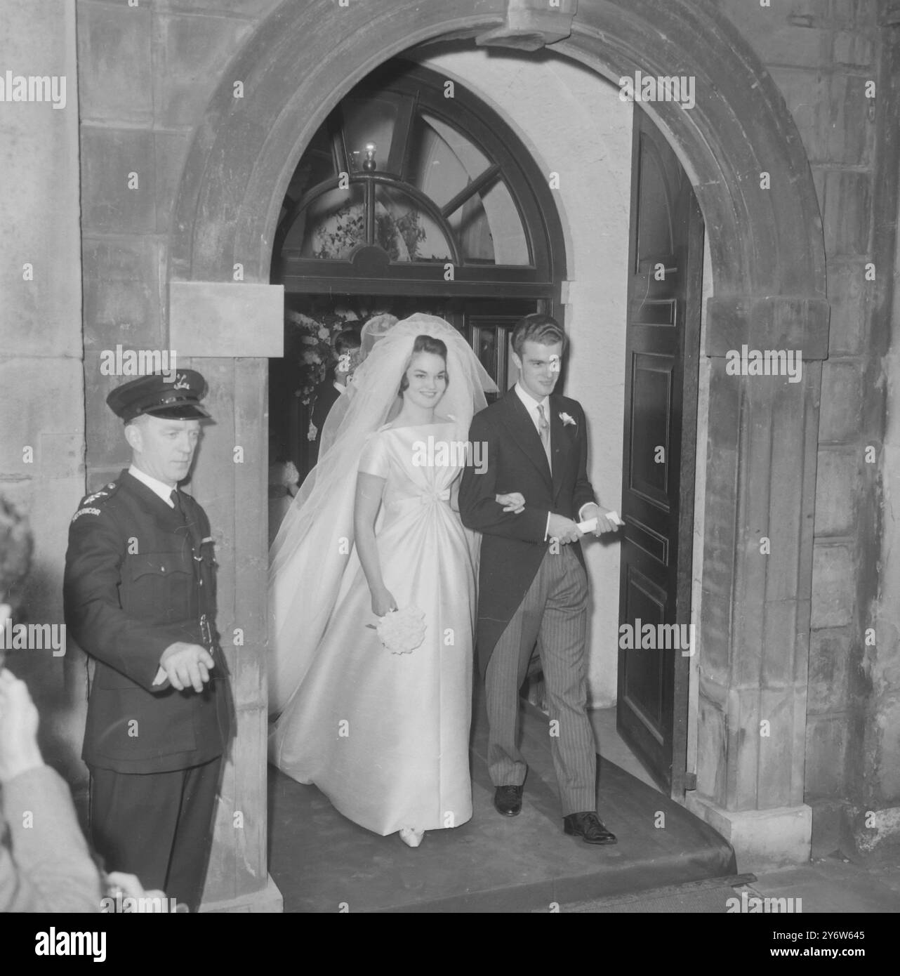 HENRIETTA TIARKS E MARCHESE DI TAVISTOCK MATRIMONIO A LONDRA 20 GIUGNO 1961 Foto Stock