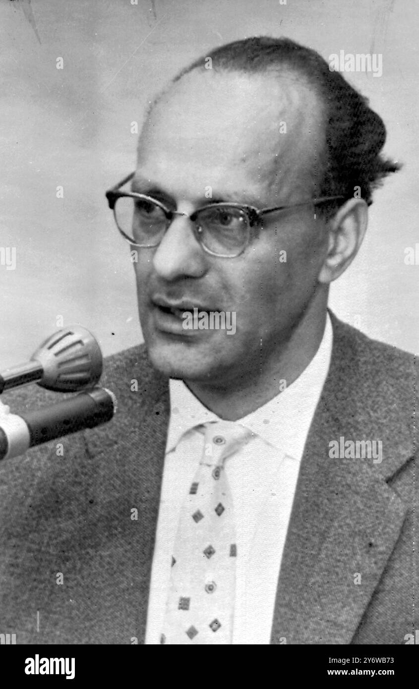 JOSEPH MELKMAN AL PROCESSO EICHMANN A GERUSALEMME, 10 MAGGIO 1961 Foto Stock