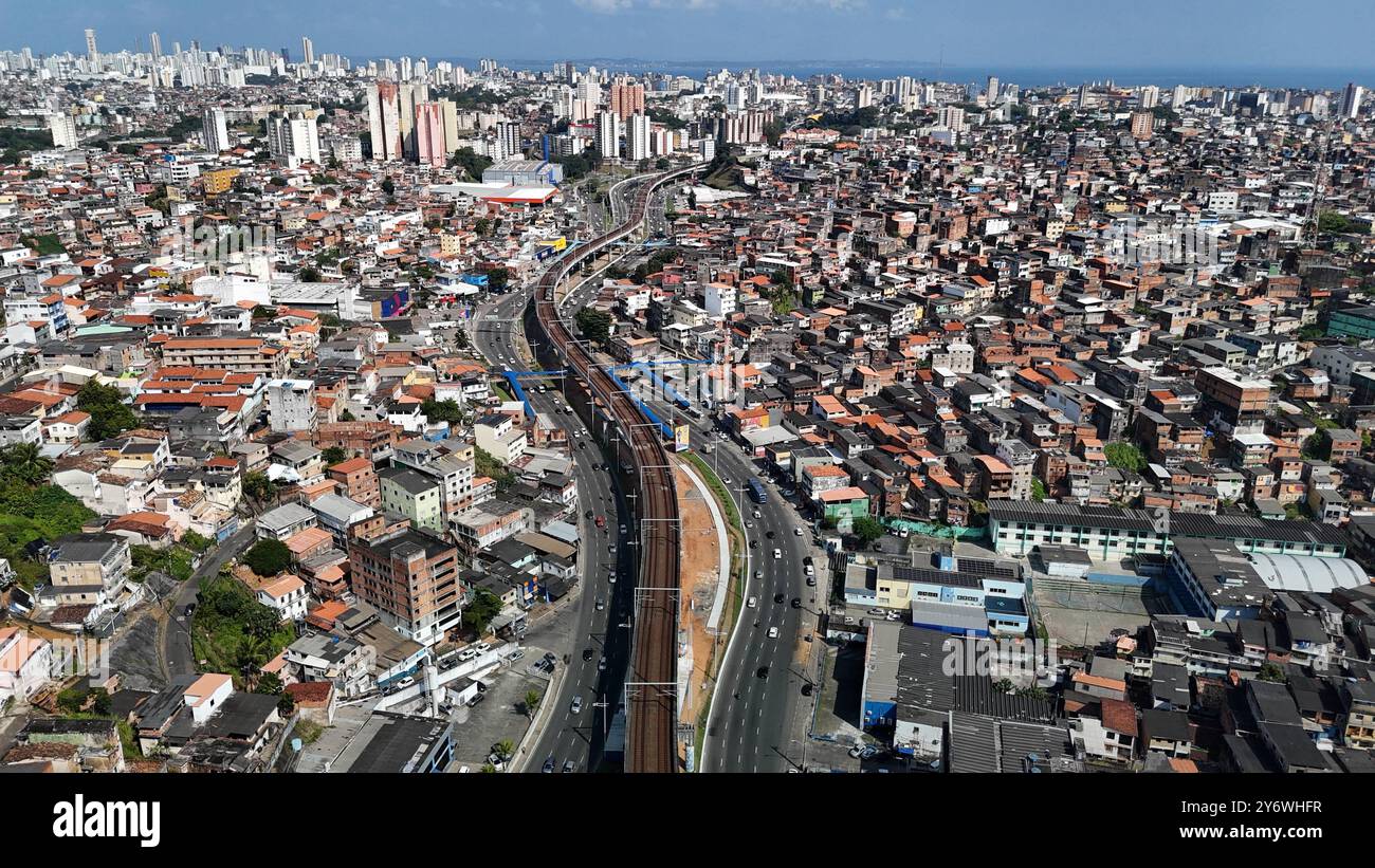veduta aerea di salvador salvador, bahia, brasile - 5 settembre 2024: veduta aerea della città di salvador. SALVADOR BAHIA BRASILE Copyright: XJoaxSouzax 050924JOA134 Foto Stock