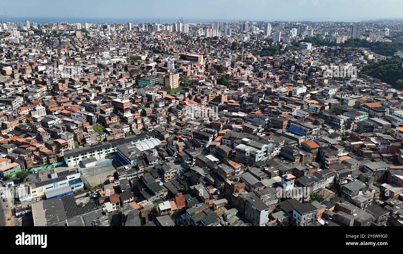 veduta aerea di salvador salvador, bahia, brasile - 5 settembre 2024: veduta aerea della città di salvador. SALVADOR BAHIA BRASILE Copyright: XJoaxSouzax 050924JOA137 Foto Stock
