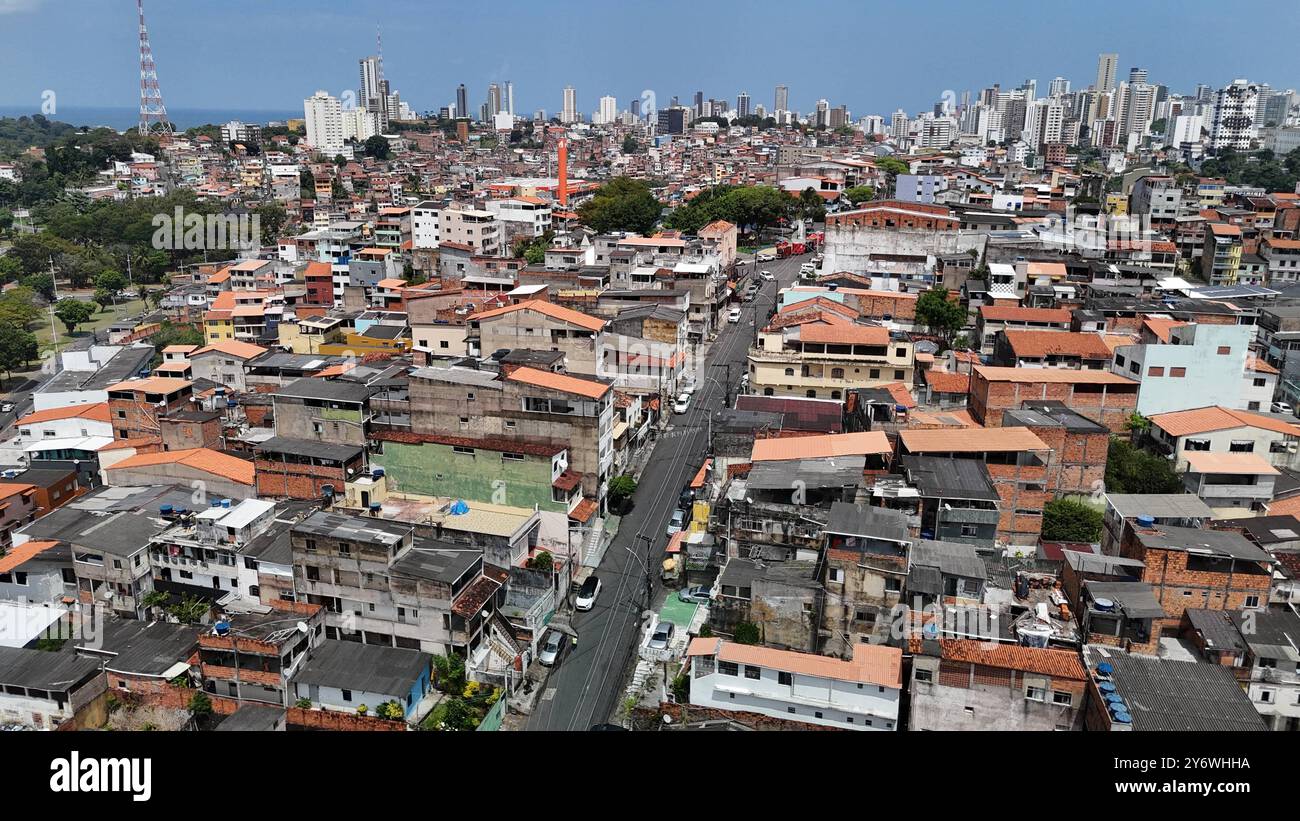 veduta aerea di salvador salvador, bahia, brasile - 5 settembre 2024: veduta aerea della città di salvador. SALVADOR BAHIA BRASILE Copyright: XJoaxSouzax 050924JOA147 Foto Stock