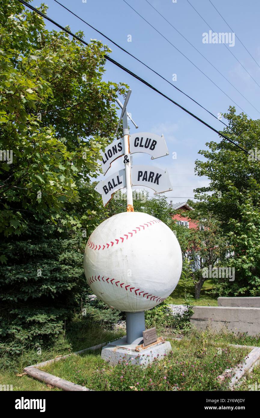 Insegna per il campo da baseball del Lions Club sulla NL 100 a Dunville, Placentia, Newfoundland & Labrador, Canada Foto Stock