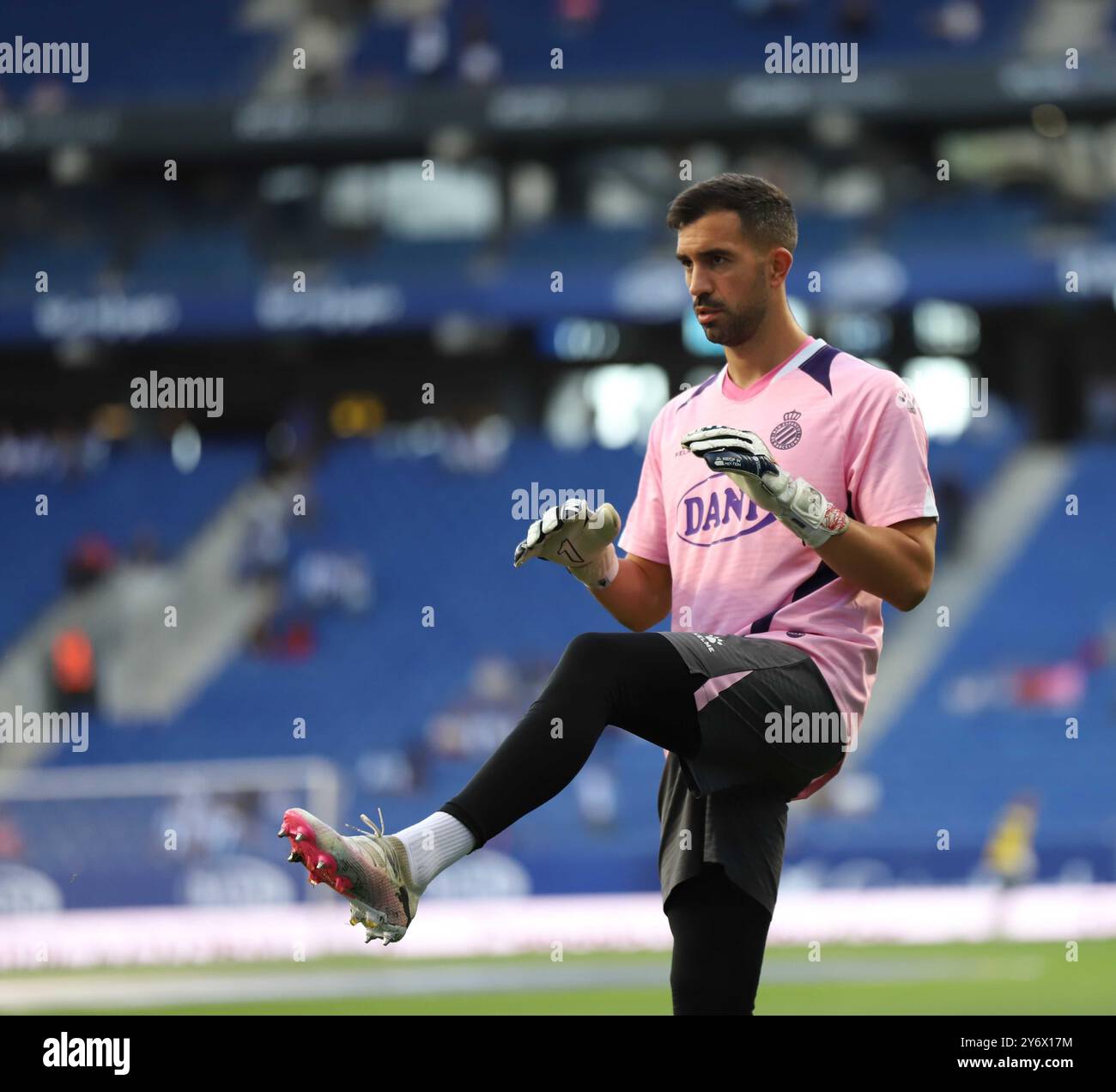 Sabadell, Barcellona, Spagna. 26 settembre 2024. Barcellona Spagna 26.09.2024 Fernando Pacheco (Espanyol) guarda durante la Liga EA Sports tra Espanyol e Villarreal CF allo stadio RCDE il 26 settembre 2024 a Barcellona. (Credit Image: © Xavi Urgeles/ZUMA Press Wire) SOLO PER USO EDITORIALE! Non per USO commerciale! Foto Stock