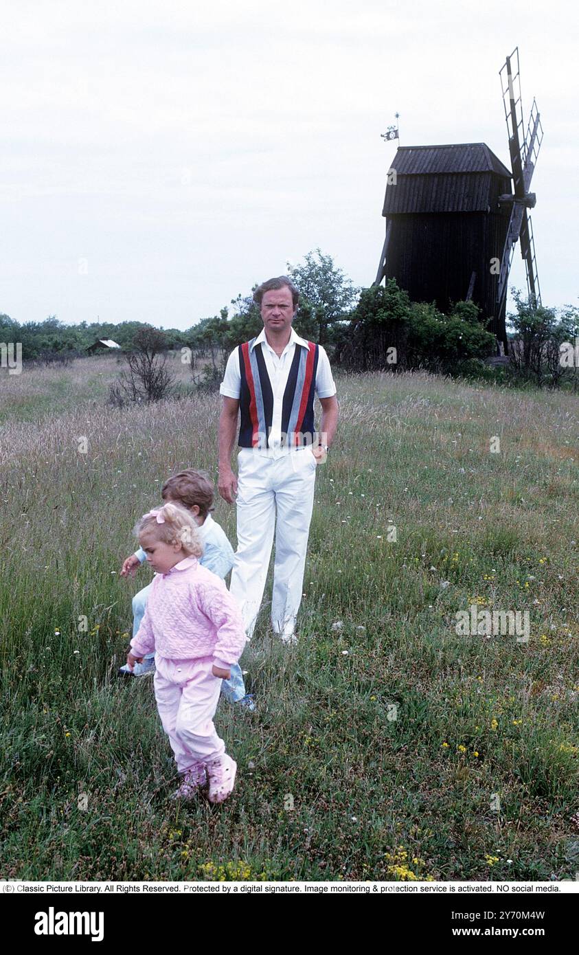 Principessa Madeleine. Nata il 10 giugno 1982 e seconda figlia femmina e figlia minore di re Carlo XVI Gustavo e della regina Silvia. Foto sull'isola di Öland 1985 con suo fratello Carl Philip e suo padre. Foto Stock