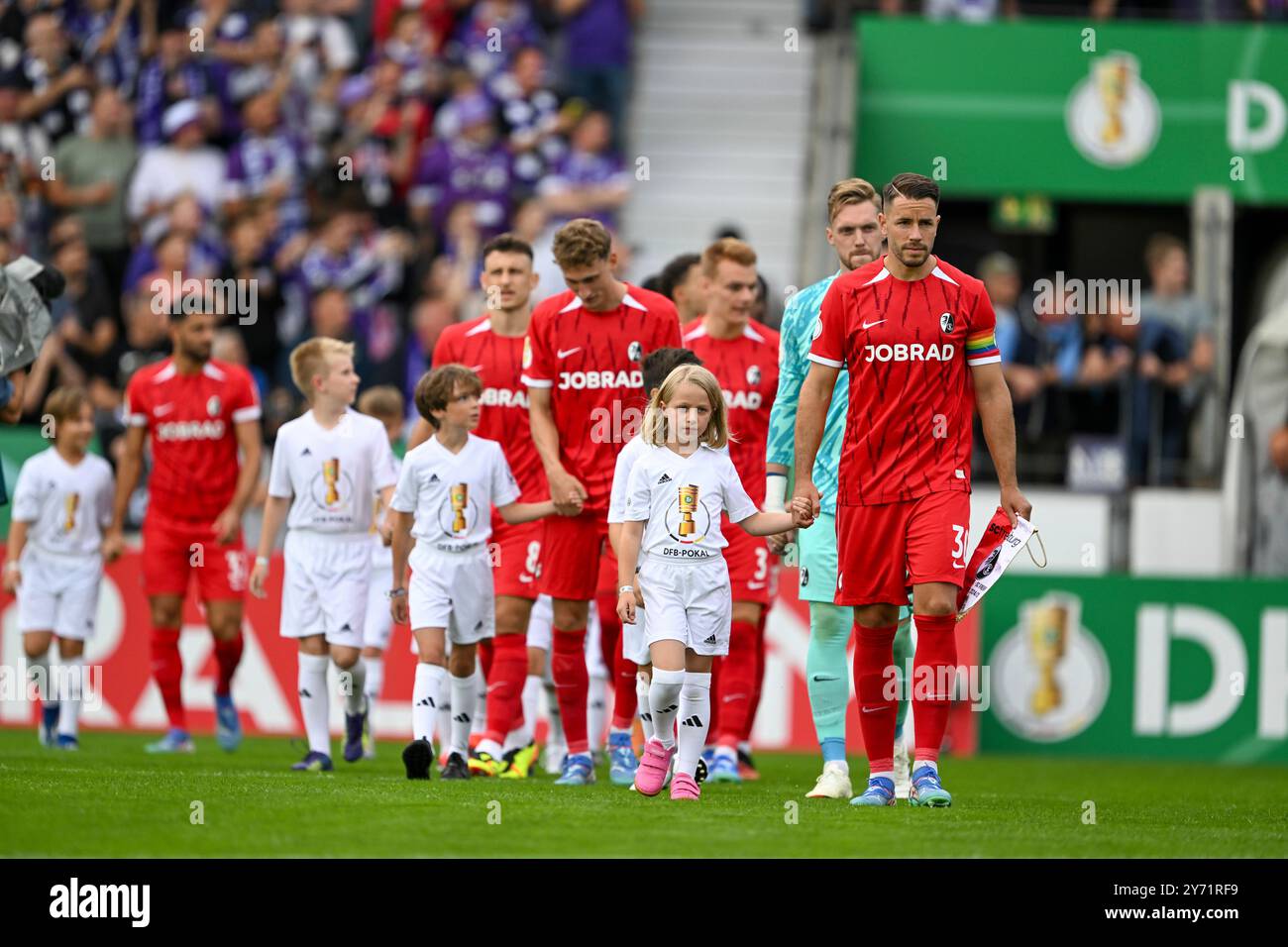 DFB Pokal - VfL Osnabrück - SC Freiburg AM 17.08.2024 an der Bremer Brücke a Osnabrück foto: Osnapix Foto Stock