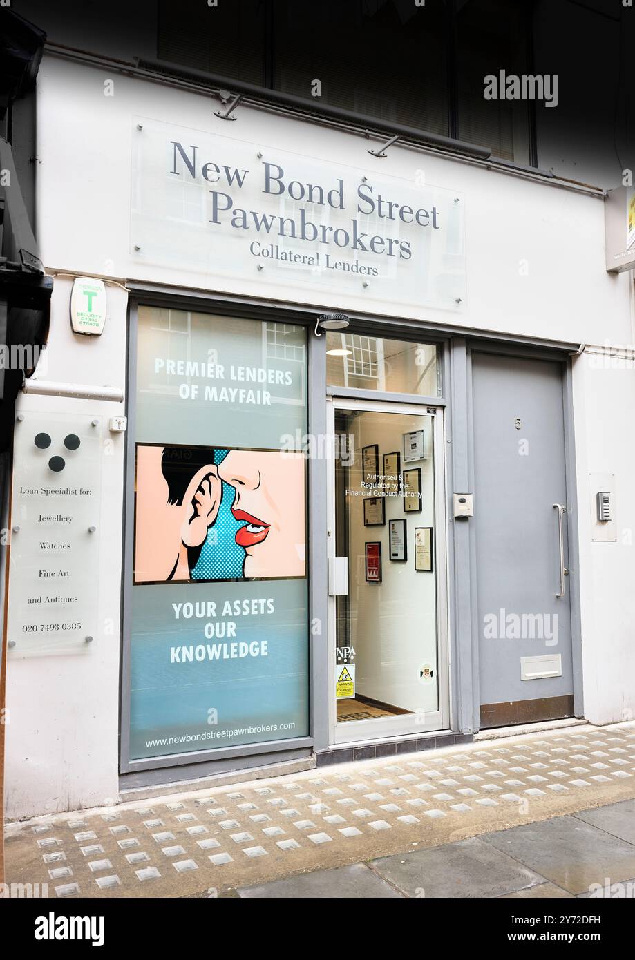 New Bond Street Pawnbrokers (prestatori collaterali) shop, Mayfair, Londra, Inghilterra. Foto Stock