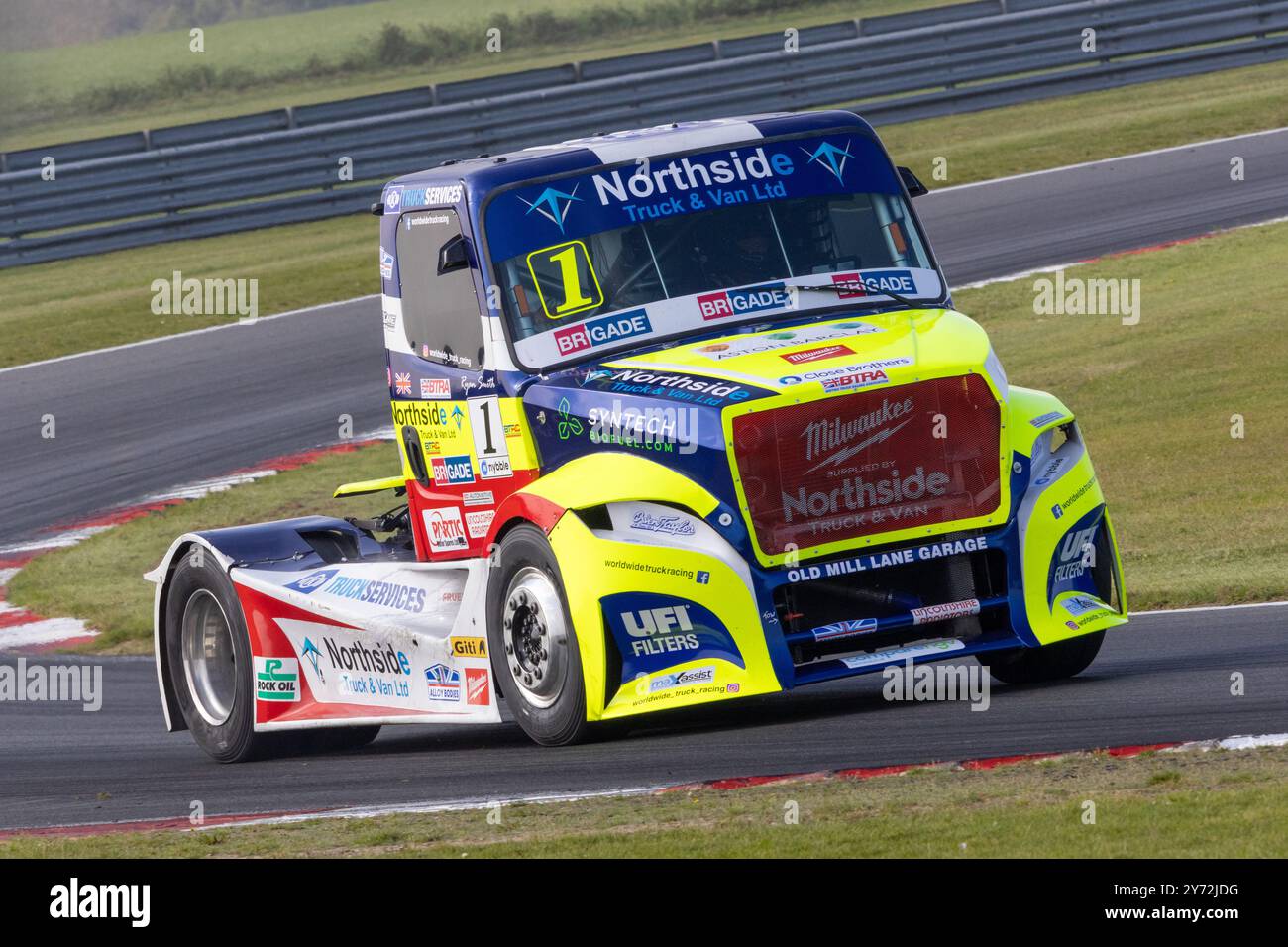 Daimler Freightliner della Worldwide Truck Racing di Ryan Smith durante l'evento Snetterton British Truck Racing del 2023, Norfolk, Regno Unito Foto Stock