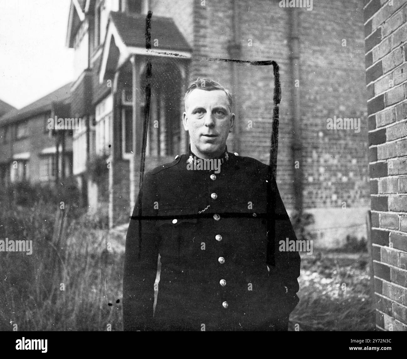 Agente di polizia Tom Norris, della sezione Lewes della polizia della contea di Sussex, che dovrebbe comparire domani davanti alla Corte dei magistrati di Lewes. Inoltre, dovrebbe comparire il sergente B Woodall, un ufficiale con 27 1/2 anni di servizio con la forza. 12 marzo 1947 Foto Stock