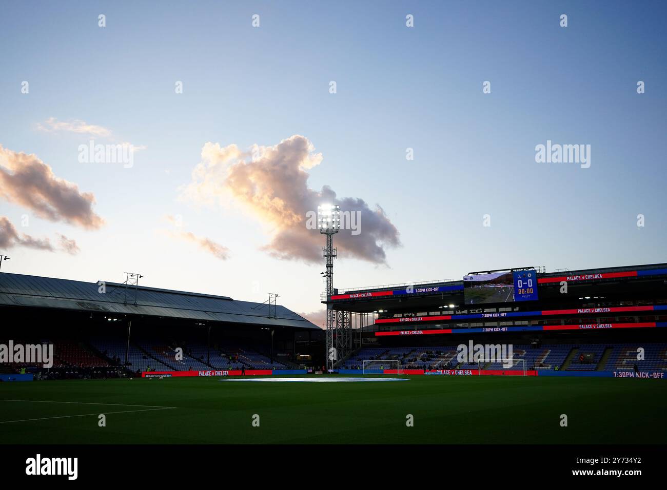 Una vista generale all'interno di Selhurst Park, Londra, davanti alla partita di Super League femminile del Barclays tra Crystal Palace e Chelsea. Data foto: Venerdì 27 settembre 2024. Foto Stock