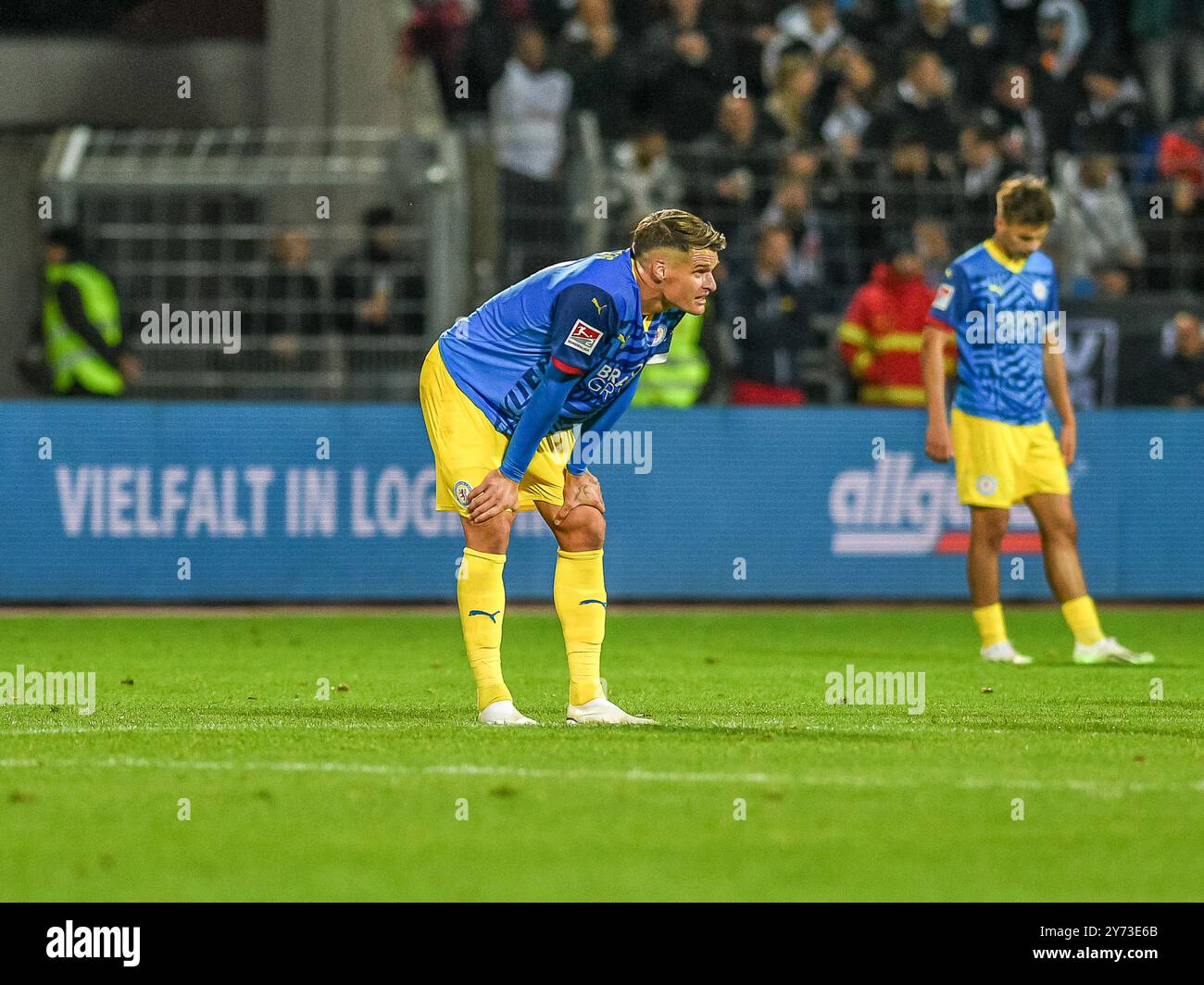 Levente Szabo (Eintracht Braunschweig #11), GER, SSV Ulm 1846 vs. Eintracht Braunschweig, Fussball, 2. Bundesliga, Spieltag 7, Saison 2024 / 2025, 27.09.2024, le normative DFB vietano qualsiasi uso di fotografie come sequenze di immagini e/o quasi-video. Foto: EIBNER/Florian Schust Foto Stock