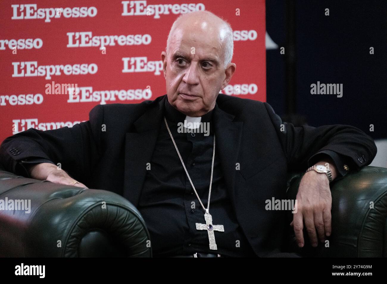 Monsignor Salvatore Rino Fisichella, arcivescovo cattolico e teologo italiano. Mons. Fisichella è stato nominato Commissario del governo per il Giubileo della Chiesa cattolica 2025 per il terremoto si prevedono 32 milioni di persone, il 27 settembre 2024 a Roma, Italia. Copyright: xWWW.ANDREACALANDRA.COMx Foto Stock