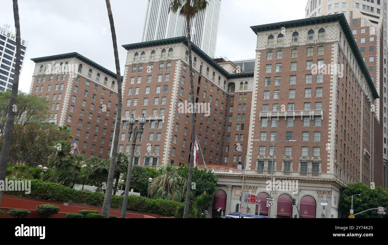 Los Angeles, California, USA 19 settembre 2024 The Biltmore Hotel in Downtown LA il 19 settembre 2024 a Los Angeles, California, USA. Clark Gable, Spencer Tracy, Jimmy Stewart, Gary Cooper, Bette Davis, Joan Fontaine, Ginger Rogers e Claudette Colbert hanno vinto tutti i loro oscar al Biltmore Hotel. Tra gli ospiti precedenti figurano Charlie Chaplin, The Beatles, Nelson Mandela, John F. Kennedy, Presidents Truman, Roosevelt, Carter, Ford, Reagan, Bush e Clinton. Taylor Swift, Britney Spears, ed Sheeran, John Legend, Jennifer Lopez e Janet Jackson hanno tutti girato i video qui. Foto di Barry King/Alamy Stock Foto Stock