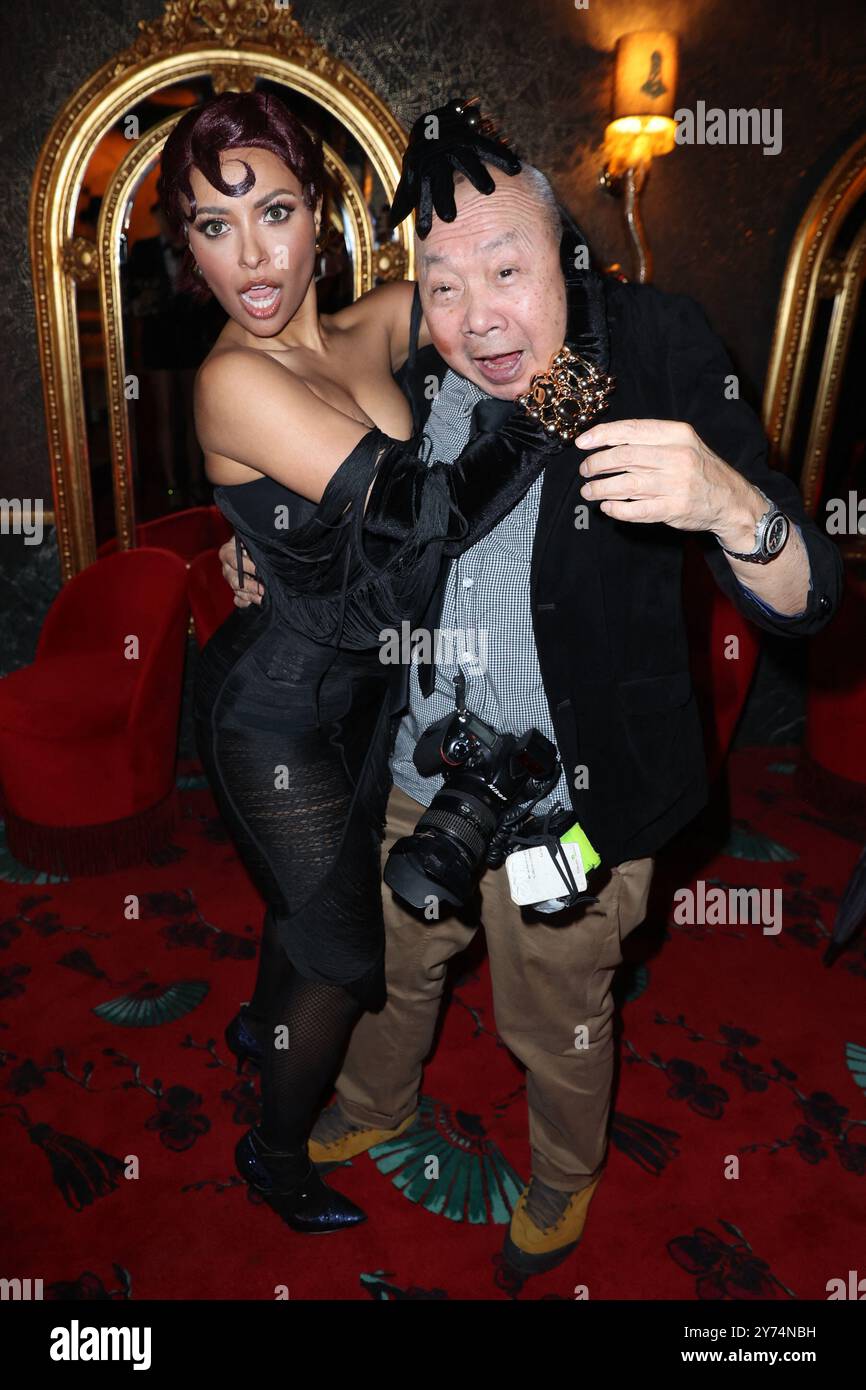 Kat Graham e FOC Kan partecipano al Von Magazine Dinner Party di Ellen von Unwerth condotto da Kat Graham, tenutosi a la Boheme Montmartre il 27 settembre 2024 a Parigi. Foto di Jerome Dominé/ABACAPRESS. COM credito: Abaca Press/Alamy Live News Foto Stock