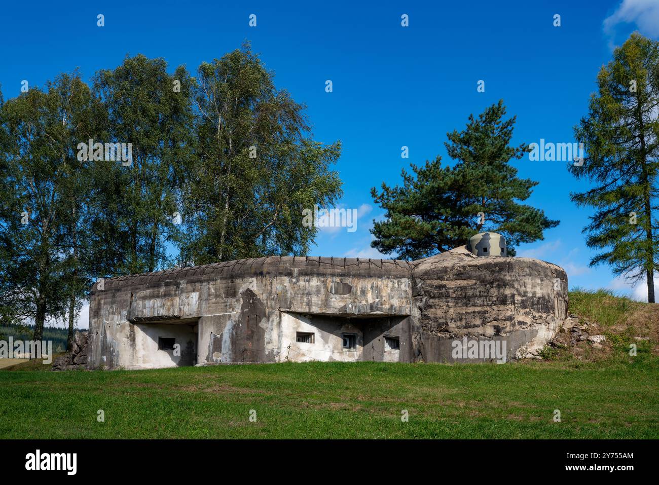 Forte cecoslovacco pre-seconda guerra mondiale K-S 32 "Na Růžku" nelle vicinanze di Lichkov. Ora utilizzato come museo dell'esercito dedicato agli eventi della fine degli anni '1930 Foto Stock