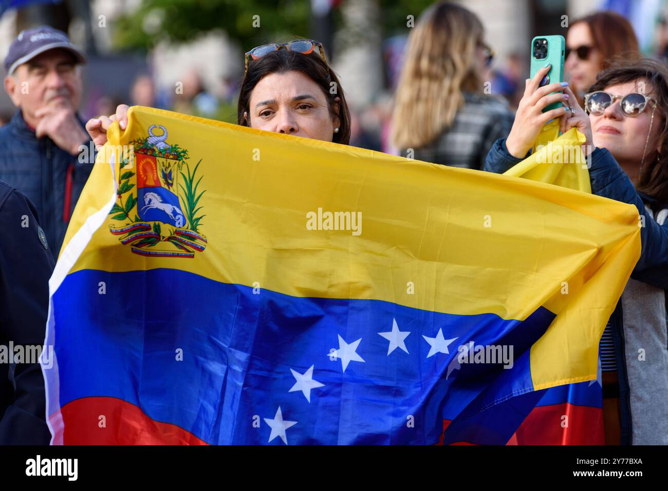 Londra, Regno Unito. 28 settembre 2024. La comunità venezuelana si riunisce contro il presidente del Venezuela Nicolas Maduro. Crediti: Andrea Domeniconi/Alamy Live News Foto Stock