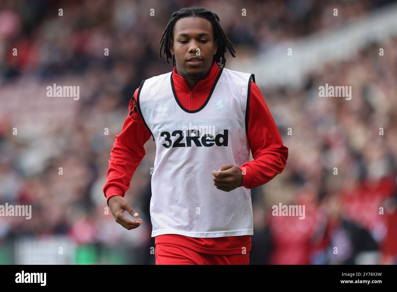 Riverside Stadium, Middlesbrough sabato 28 settembre 2024. Micah Hamilton di Middlesbrough si scalda durante la partita del Campionato Sky Bet tra Middlesbrough e Stoke City al Riverside Stadium di Middlesbrough, sabato 28 settembre 2024. (Foto: Mark Fletcher | mi News) crediti: MI News & Sport /Alamy Live News Foto Stock