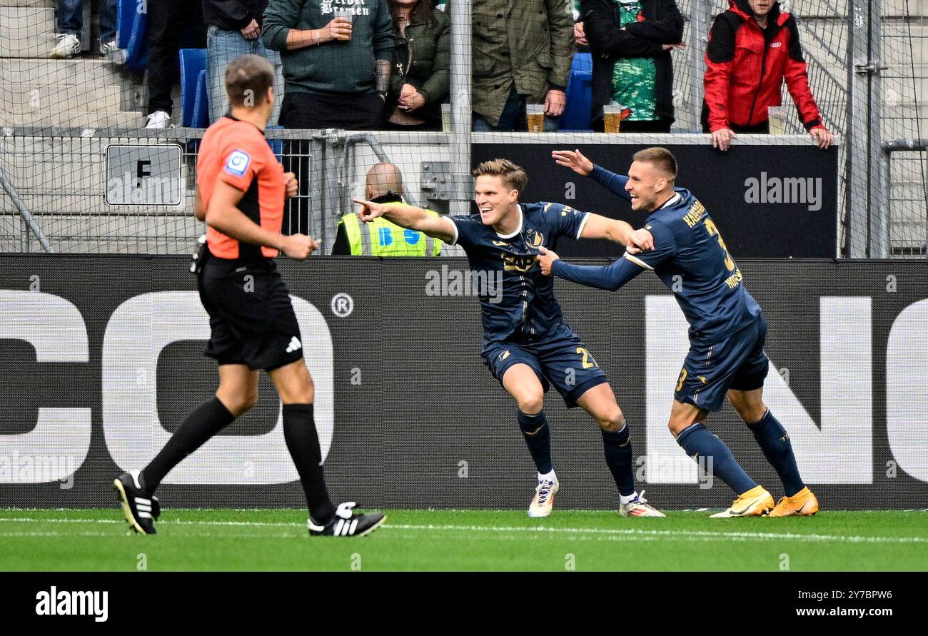 TOR zum 1:0 Marius Buelter TSG 1899 Hoffenheim (21) Torjubel TSG 1899 Hoffenheim vs SV Werder Brema SVW 29.09.2024 TSG Hoffenheim spielt in Sondertrikot 125 Jahre DFL REGOLAMENTI VIETANO QUALSIASI USO DI FOTOGRAFIE COME SEQUENZE DI IMMAGINI E/O QUASI-VIDEO Foto Stock