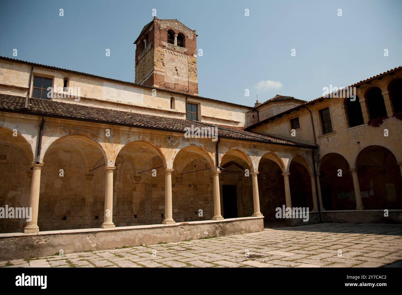 Pieve di San Floriano Martire, San Pietro in Cariano, Provincia di Verona, Valpollicella. Veneto Italia Foto Stock