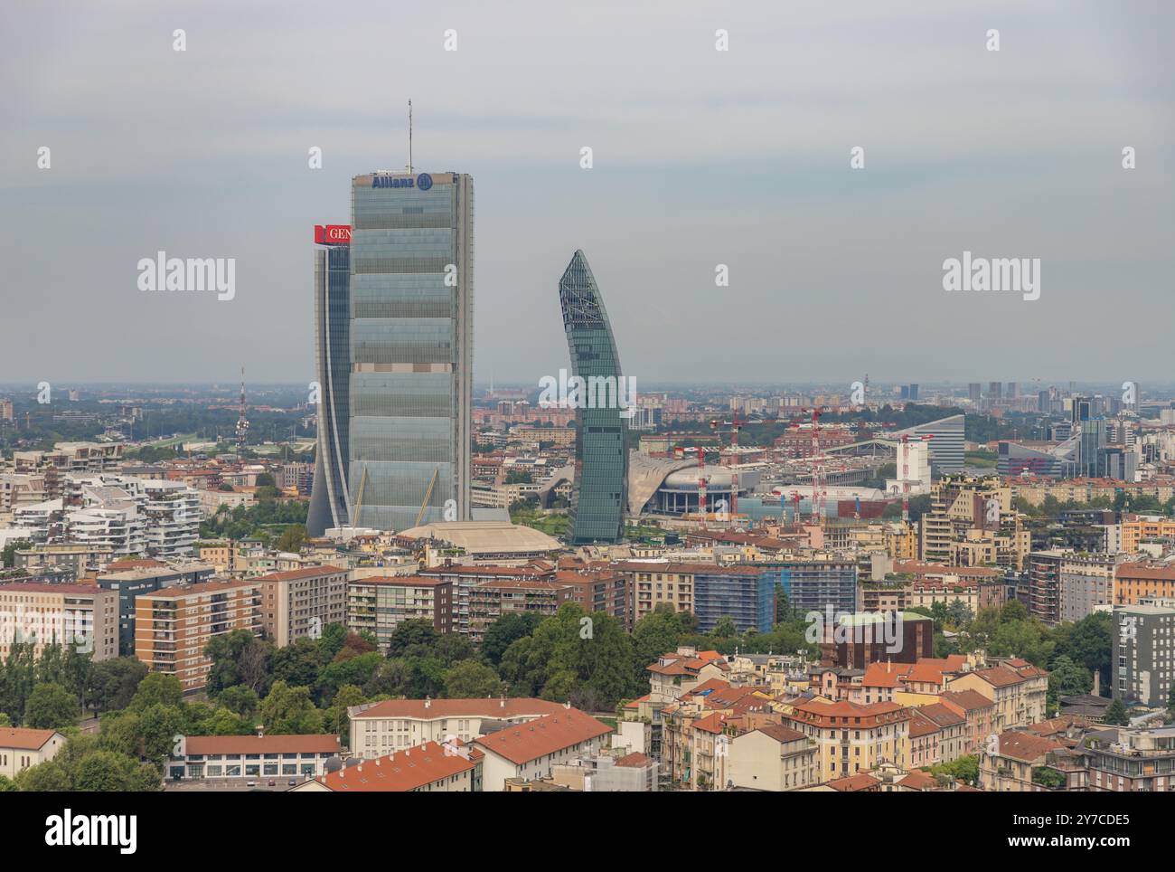 Una foto del quartiere CityLife, con la Torre generali, la Torre Allianz e gli edifici il Curvo. Foto Stock