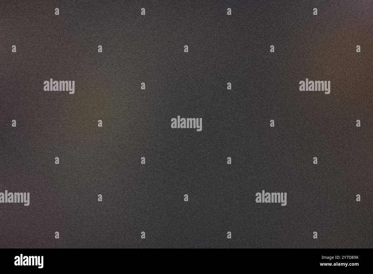 Superficie scura e ambigua con texture a grana elevata, ideale per elementi sovrapposti o di design Foto Stock