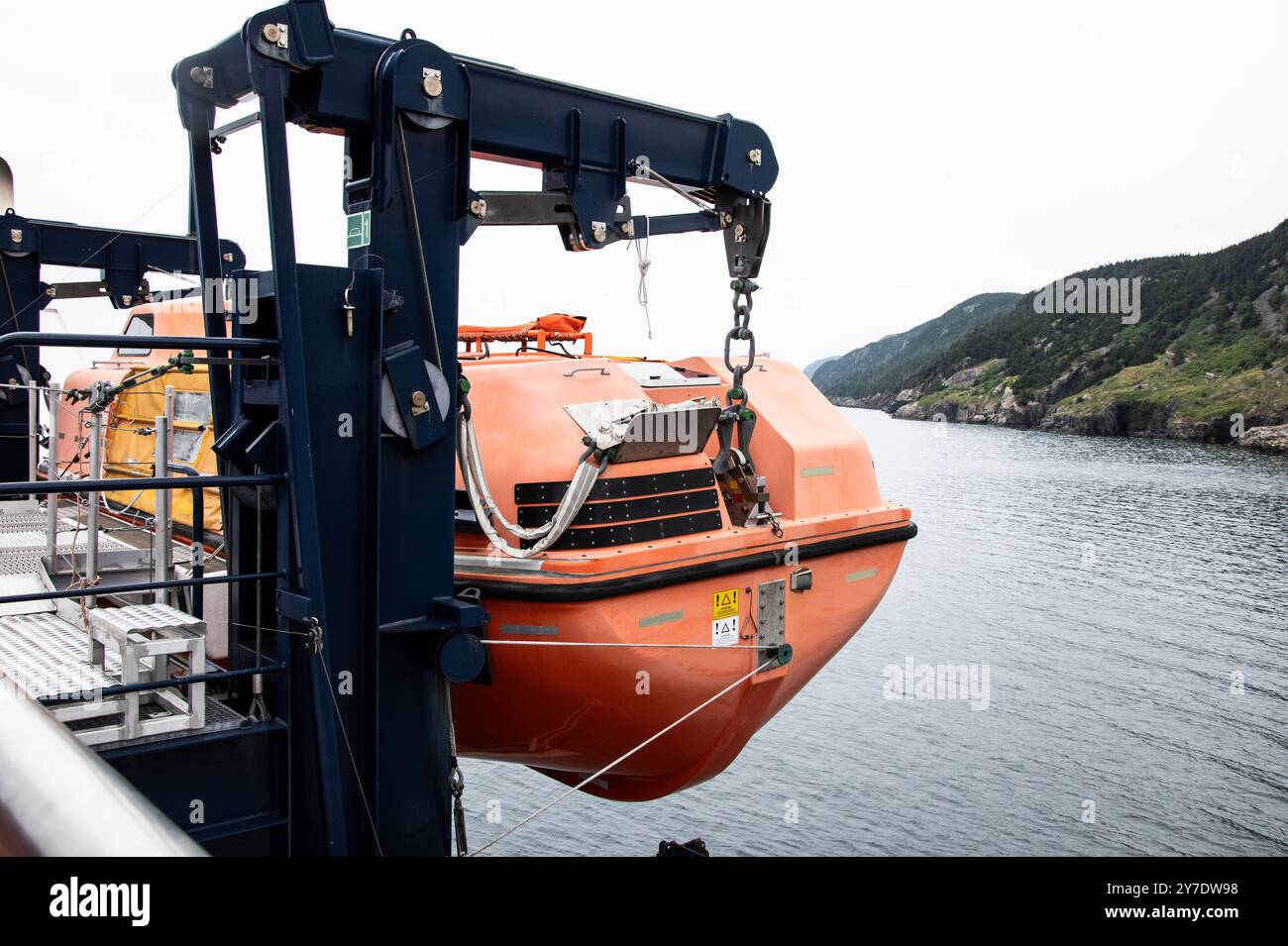 Scialuppa di salvataggio sul traghetto Legionario per Bell Island, Terranova & Labrador, Canada Foto Stock