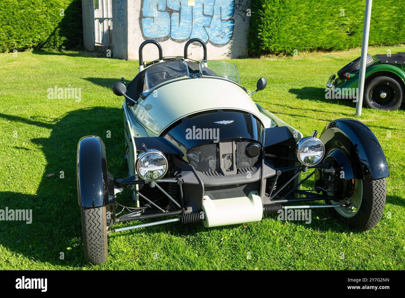 La Morgan 3 Wheeler è una roadster a tre ruote prodotta dalla Morgan Motor Company Foto Stock La Morgan 3 Wheeler è una roadster a tre ruote prodotta dalla Morgan Motor Company Foto Stock