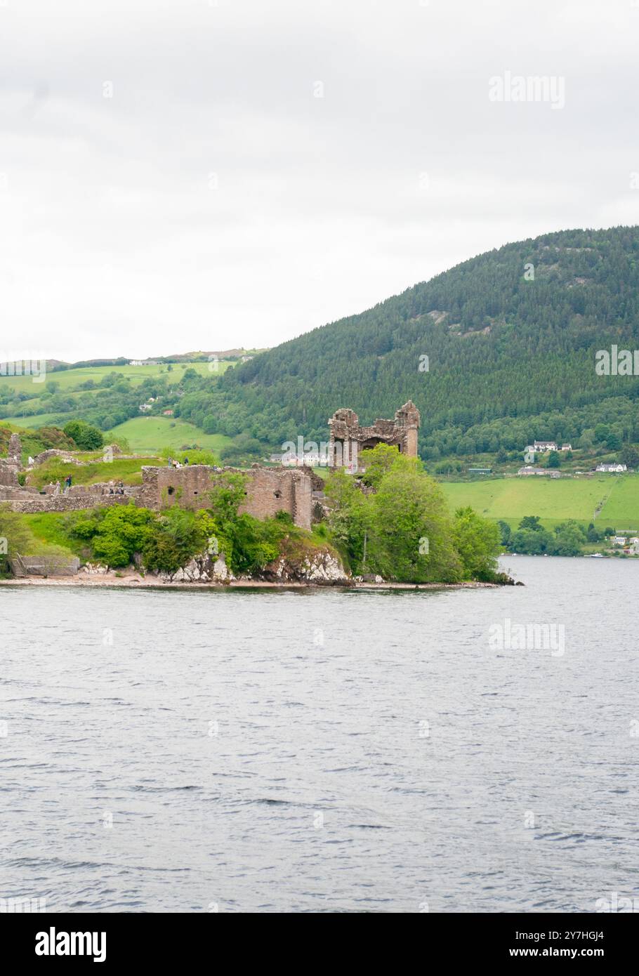 Urquhart Castle Strone Point Loch Ness Scottish Highlands Scozia Foto Stock