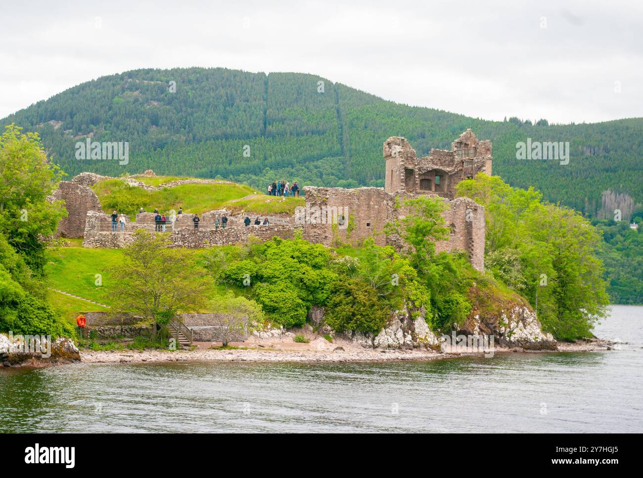 Urquhart Castle Strone Point Loch Ness Scottish Highlands Scozia Foto Stock