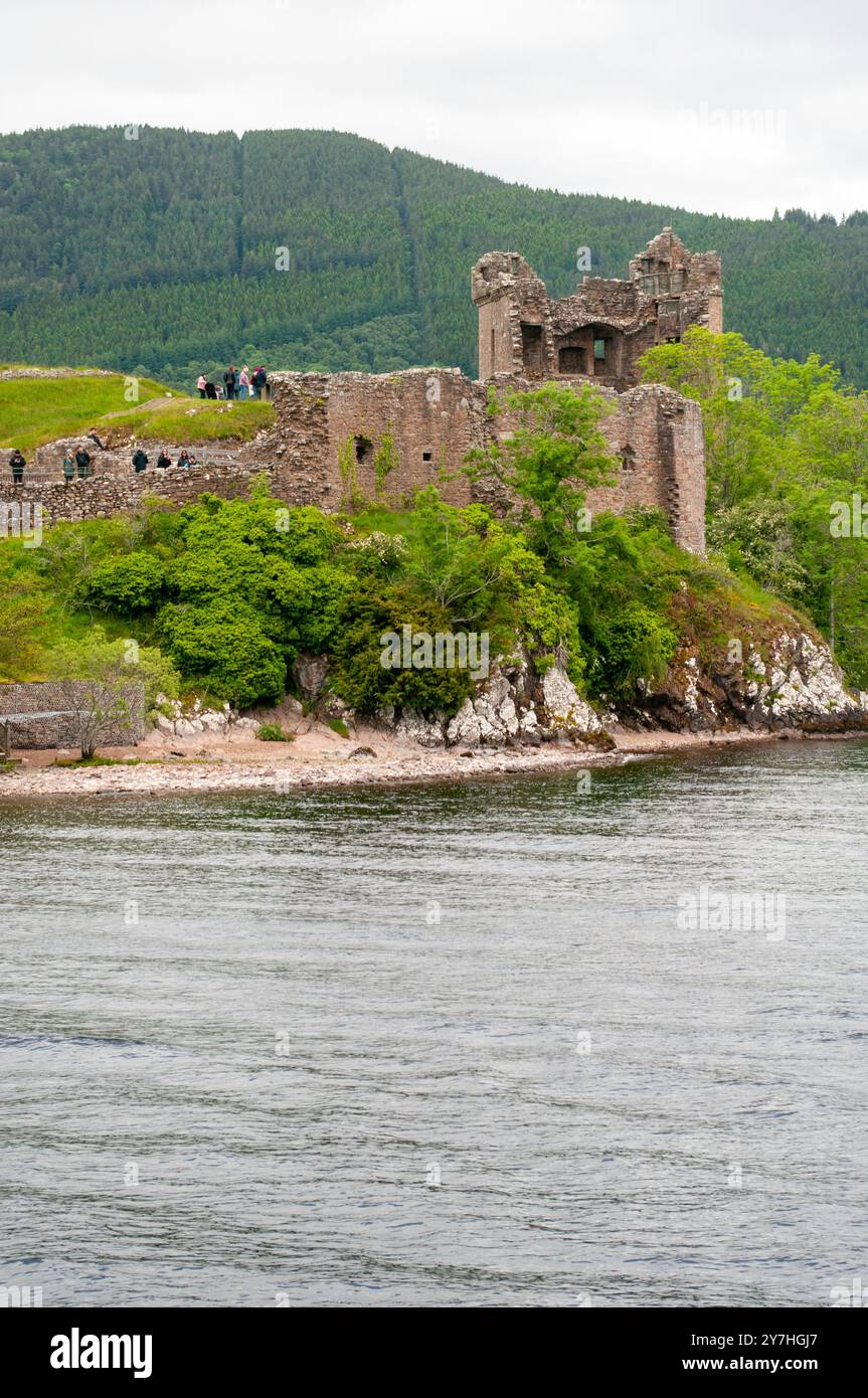 Urquhart Castle Strone Point Loch Ness Scottish Highlands Scozia Foto Stock