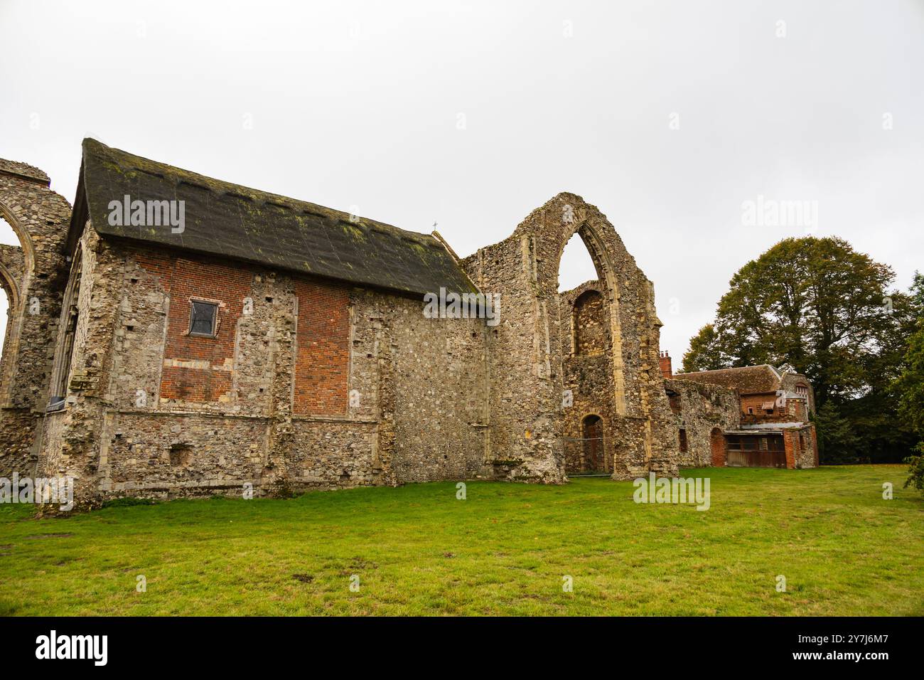 Rovine monastiche dell'abbazia di Leiston, costruita nel 1182 da Ranulf de Glanville. Dedicato a Santa Maria. Suffolk Foto Stock