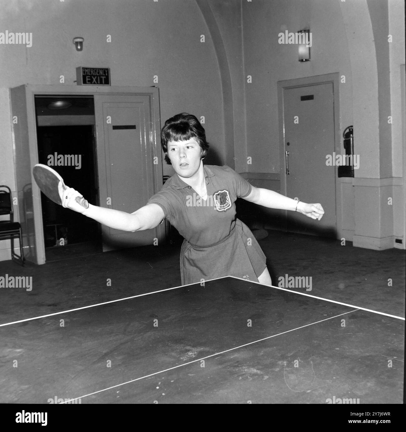 CAMPIONATO INGLESE DI TENNIS DA TAVOLO APERTO A LONDRA - MARY SHANNON PRATICA / ; 27 FEBBRAIO 1964 Foto Stock