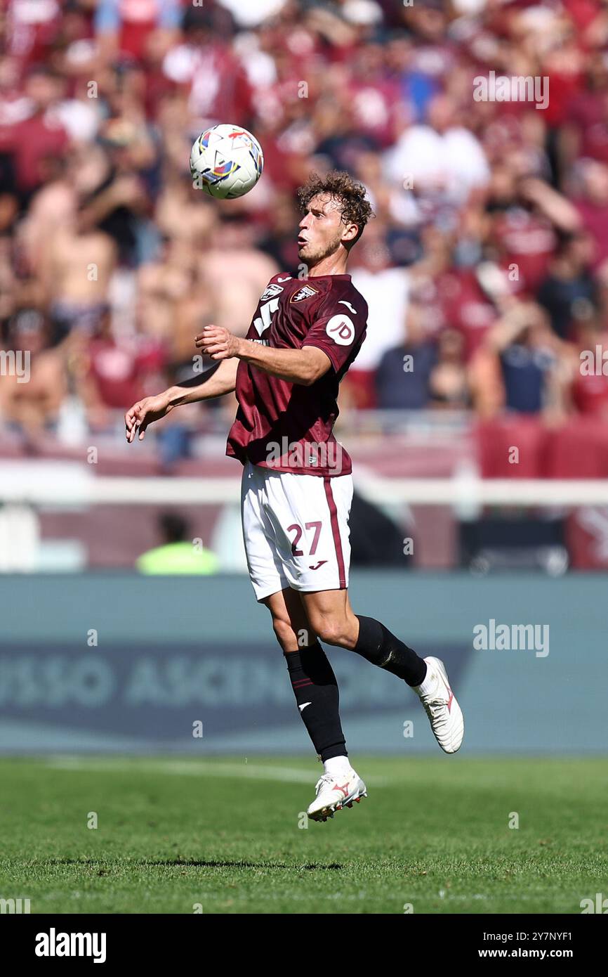 Mergim Vojvoda del Torino FC in azione durante la partita di serie A tra Torino FC e SS Lazio allo Stadio Olimpico il 29 settembre 2024 a Torino. Foto Stock